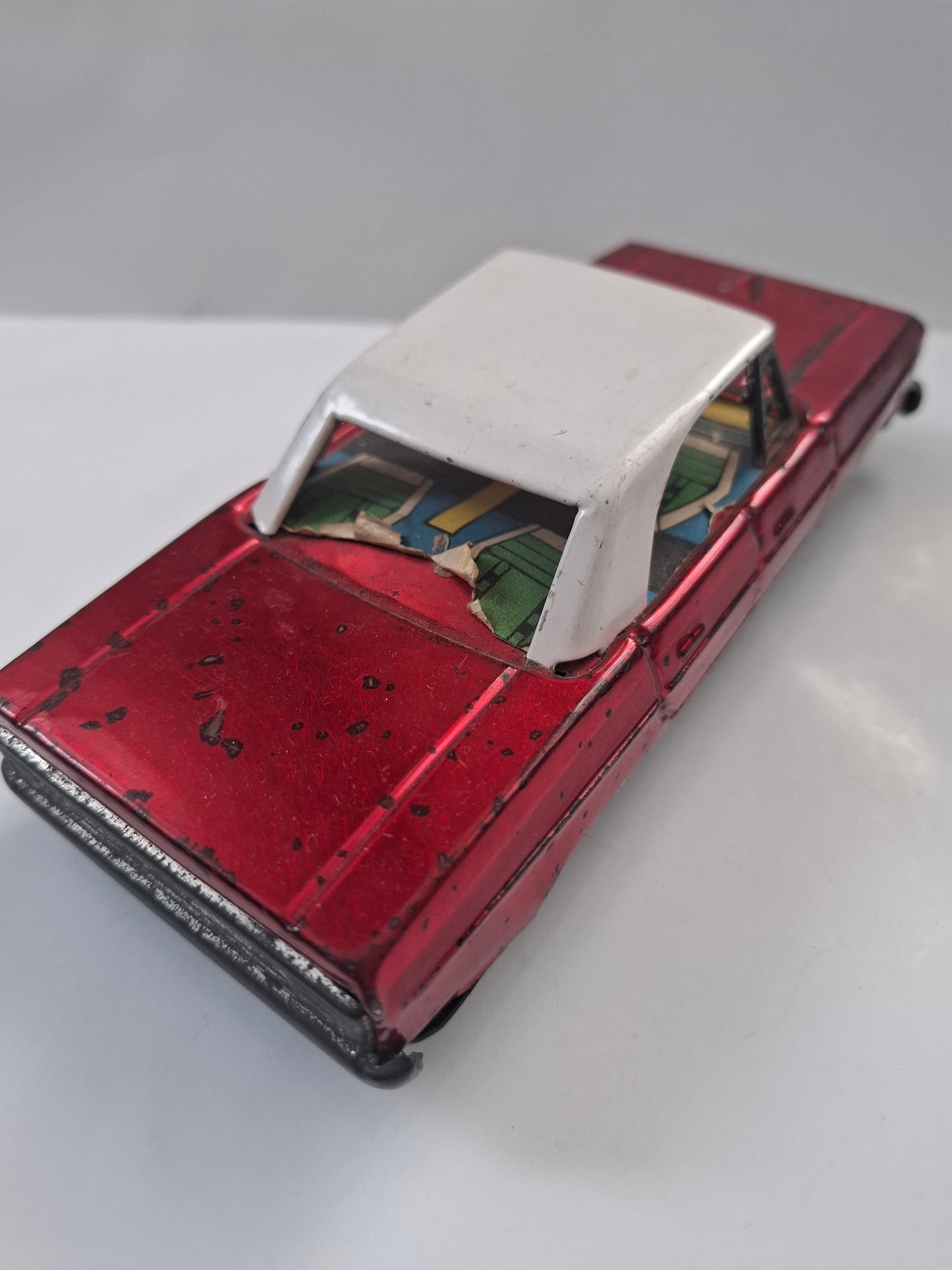 Vintage Red Sedan Tin Toy Rare China Car Friction Motor Tin Toy MF 181