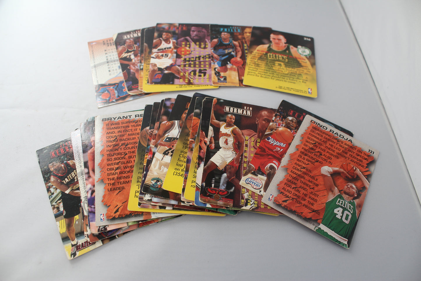 Vintage NBA 1995-96-97 s Fleer Basketball Cards 29 Lot - Complete Your Set