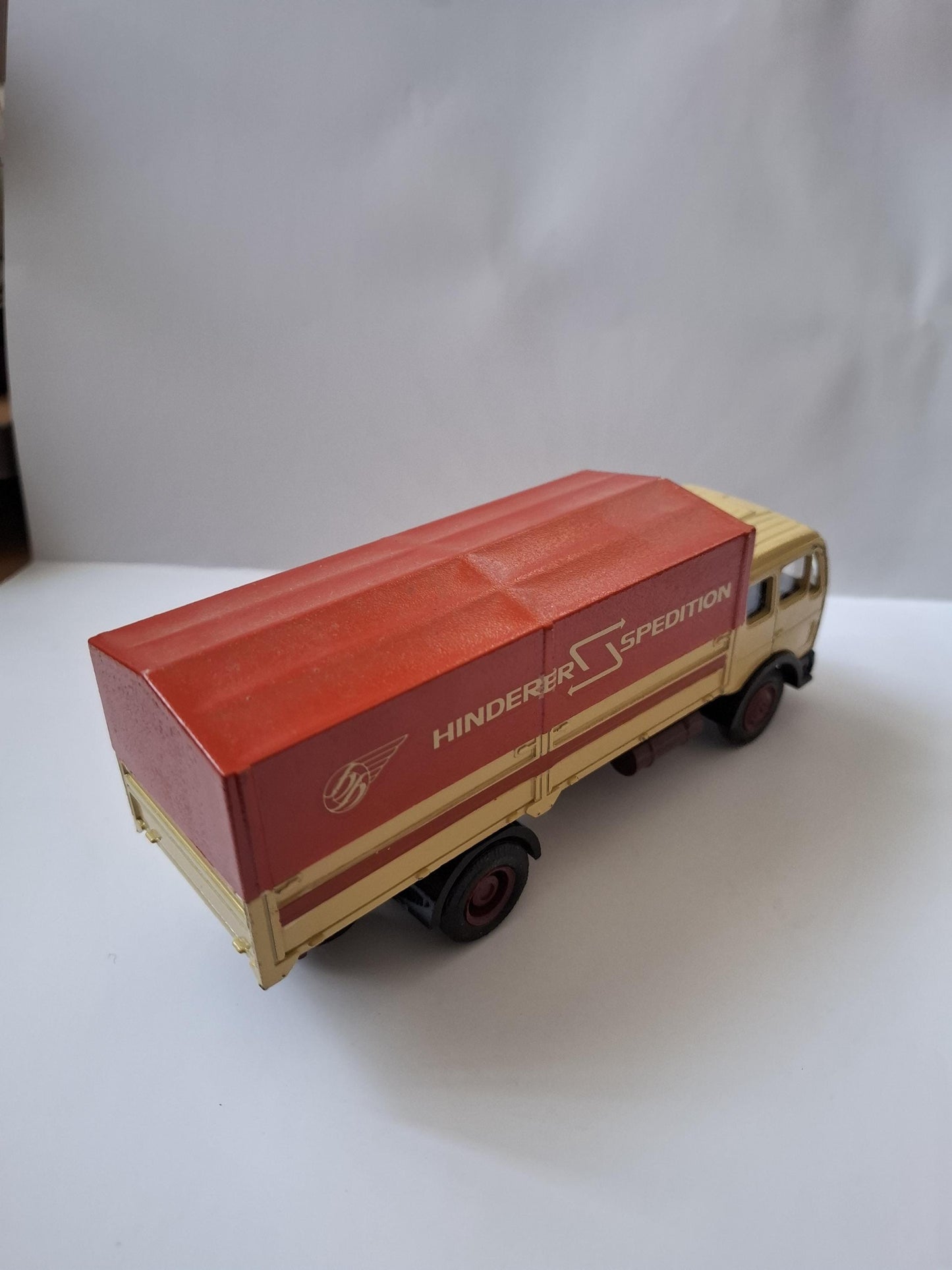 Classic NZG No. 146  Mercedes Benz 1632S 1932S 1:50 Scale Hinderer Spedition Truck and Trailer