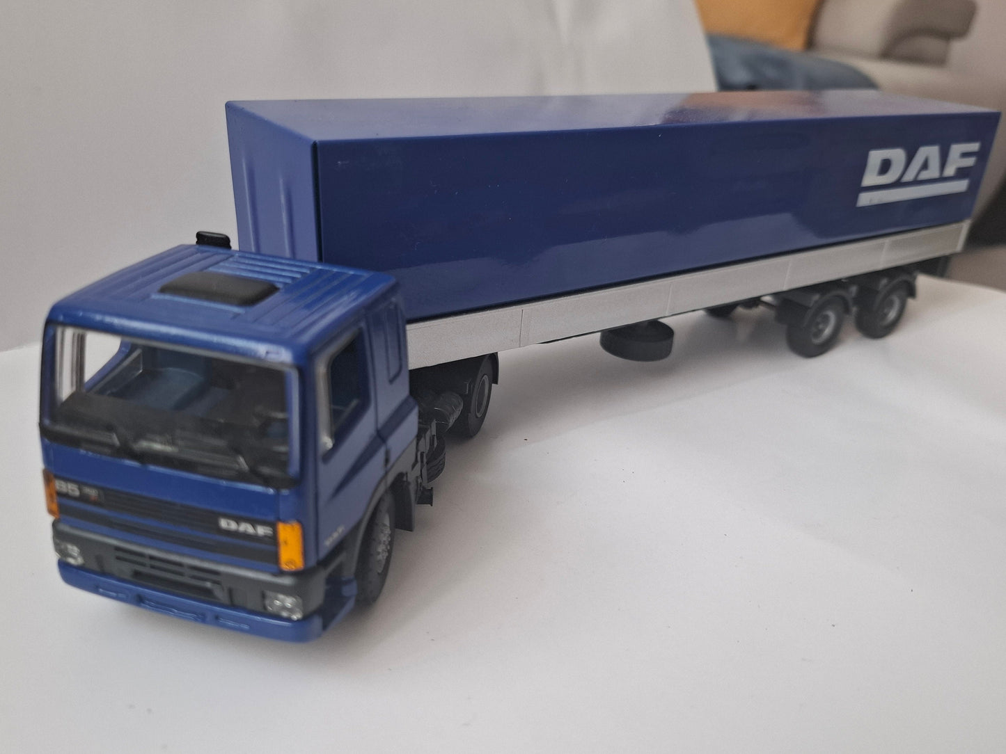 Tekno 1:50 Scale DAF 85/360 ATI Blue Truck Model - Vintage Dutch Collectible