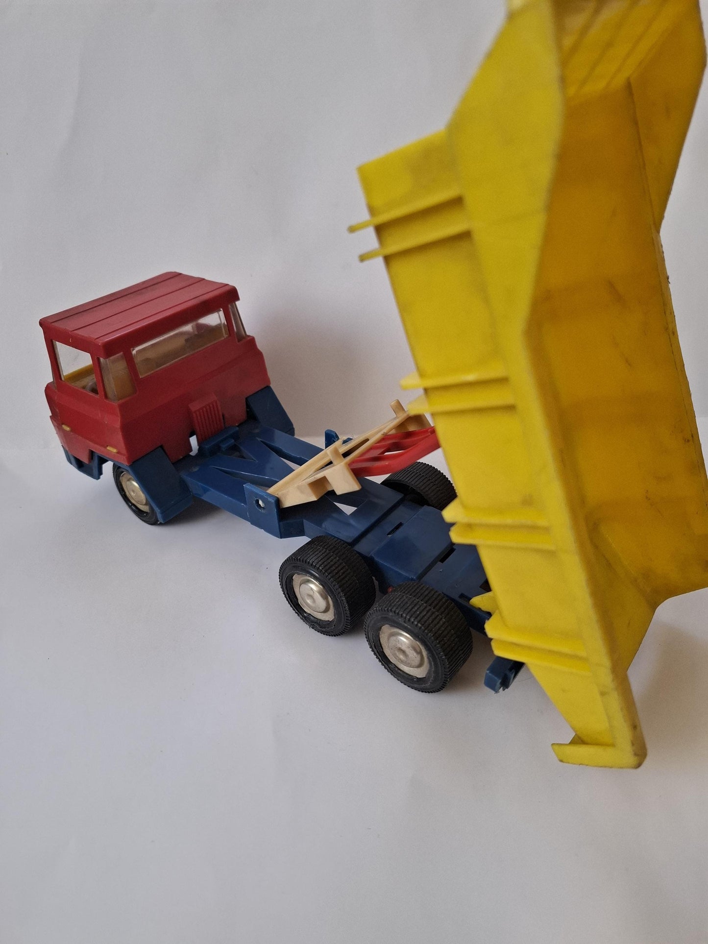 Classic PLAHO GDR/DDR tipper truck dump truck 1:25 complete