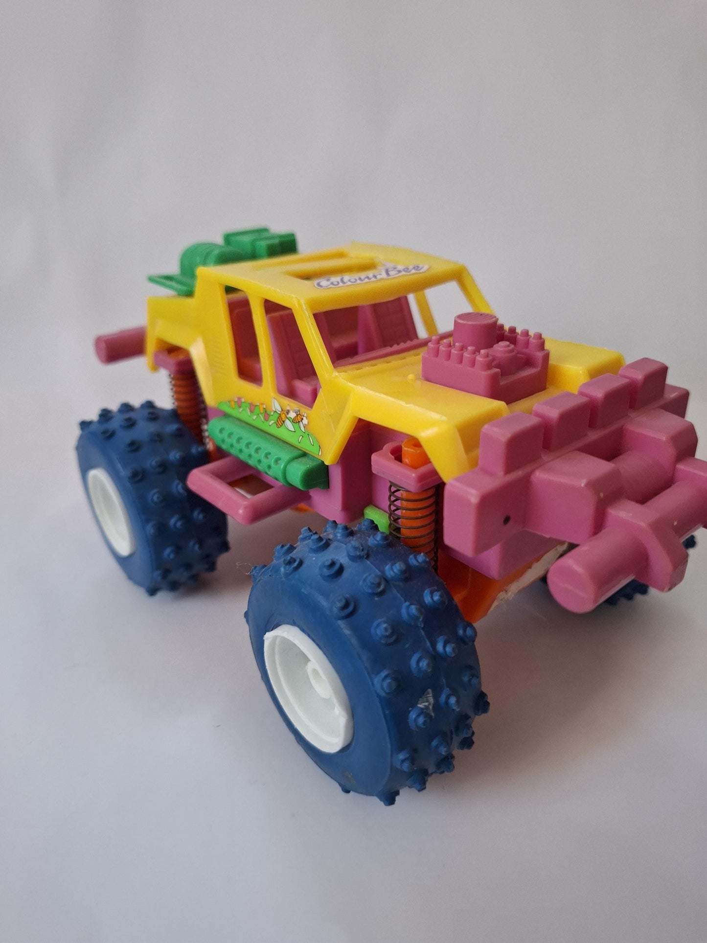 Colour Bee (New-Ray) 4X4 Monster Truck Vehicle Toy 1986 Vintage