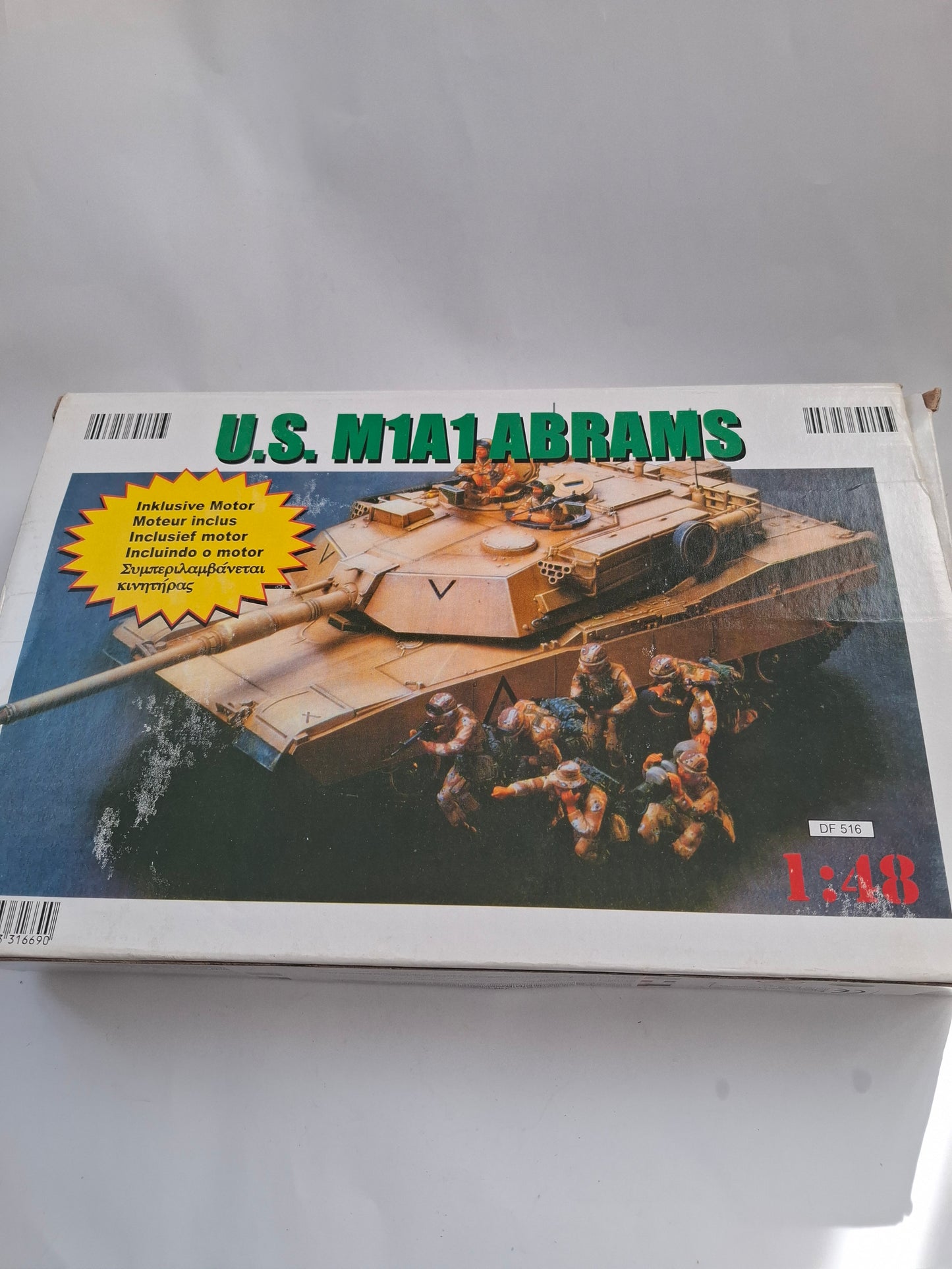 Belamonte 1/48 U.S. M1A1 Abrams Tank Model Kit (#DF516) – Motorized, Opened,