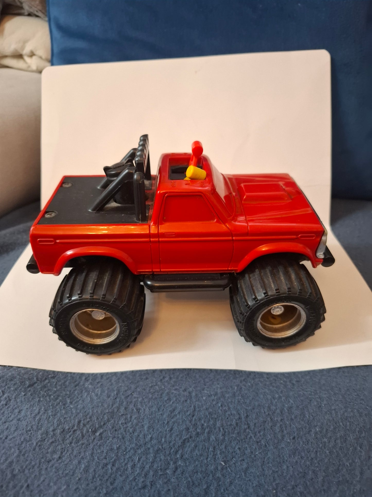 Vintage 1983 Playskool Bigfoot 4x4x4 SST Monster Truck – Tested, Not Working, No Key