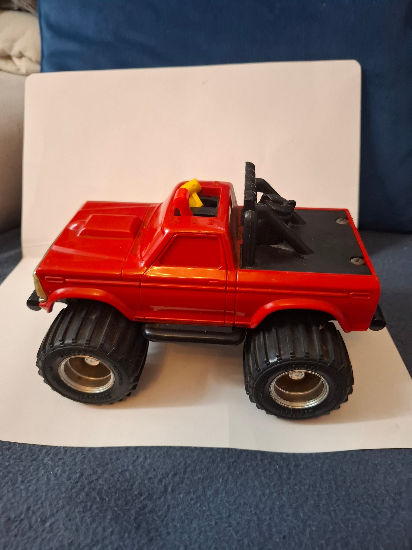 Vintage 1983 Playskool Bigfoot 4x4x4 SST Monster Truck – Tested, Not Working, No Key