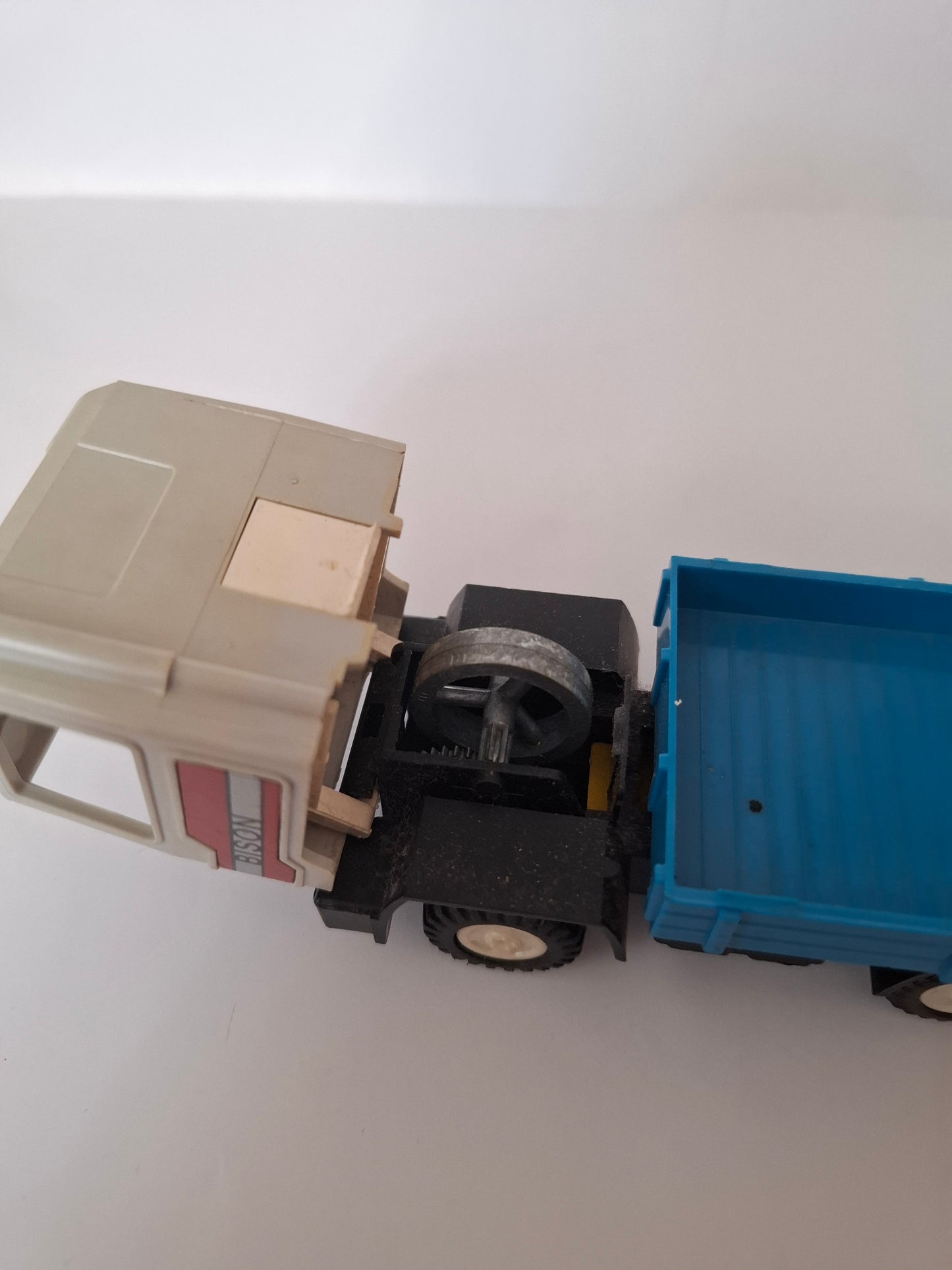 Vintage Bison Turbo Toy Plastic Friction Flatbed Truck – VEB (Made in GDR)