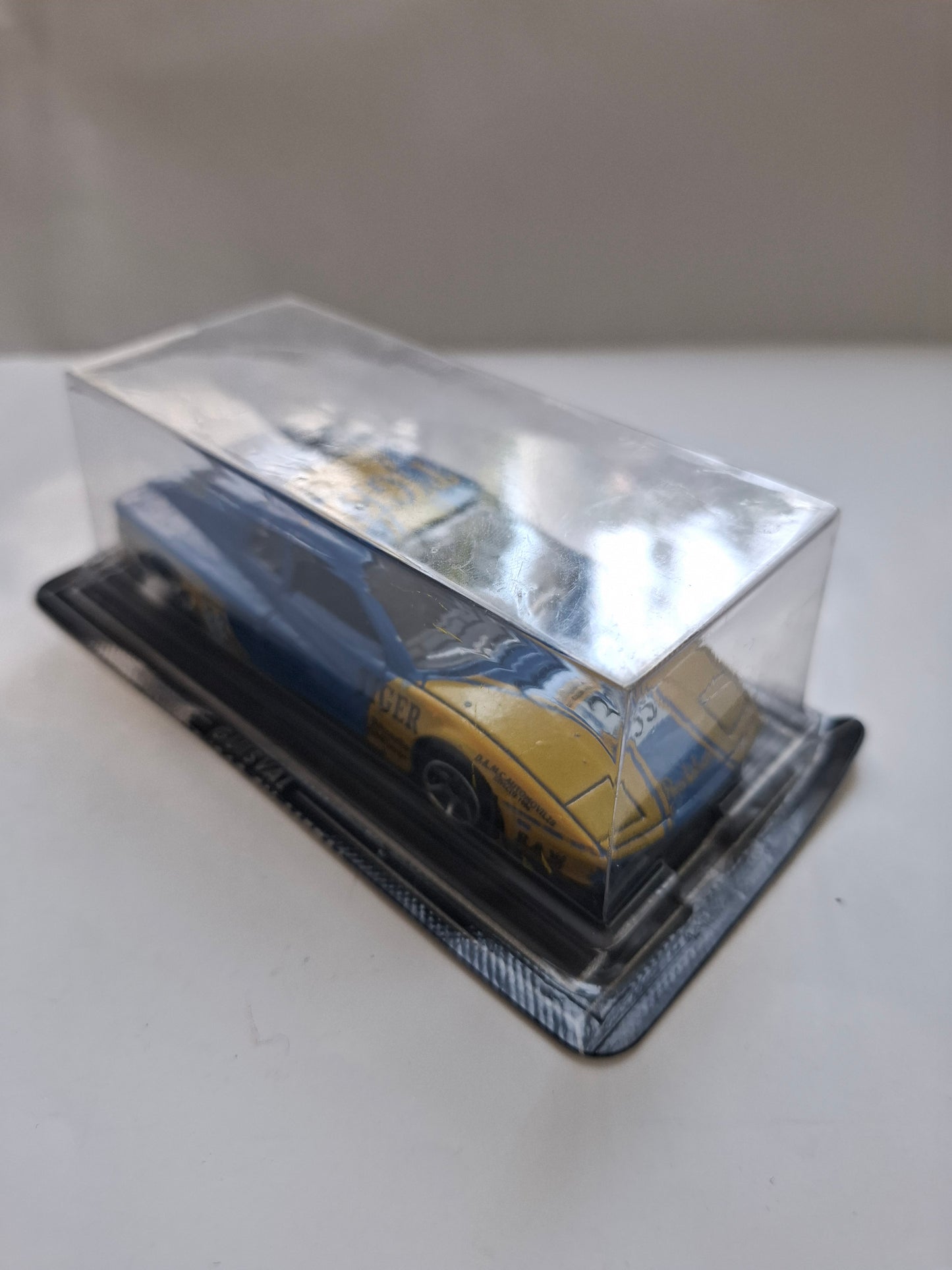 Vintage Guisval Ferrari Testarossa #33 – 1:43 Blue & Yellow “TIGER” Livery (Damaged Corner)