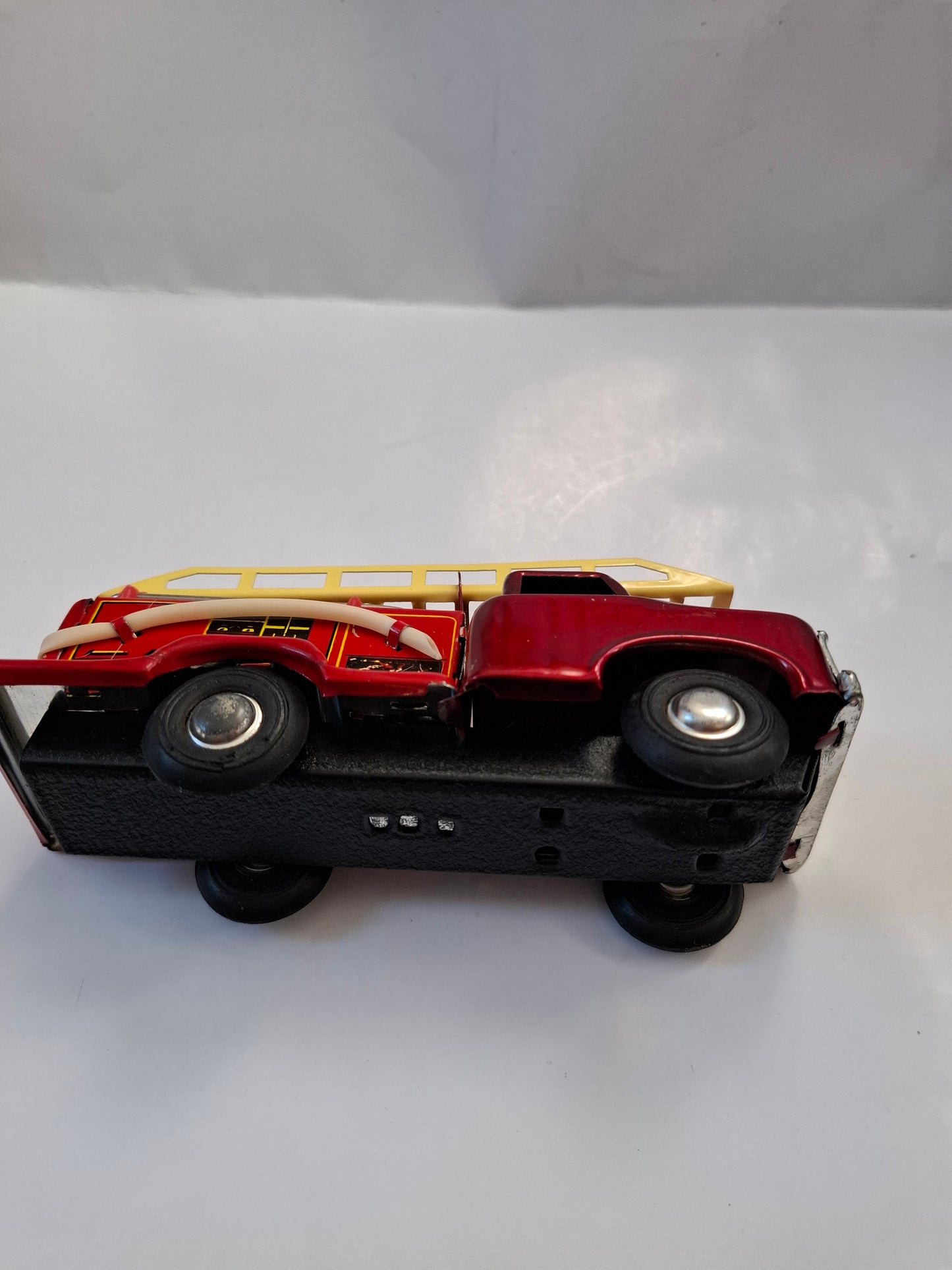 Vintage Pompier Friction Fire Truck Tin Toy 6 inch - MF 163 (BOXED)