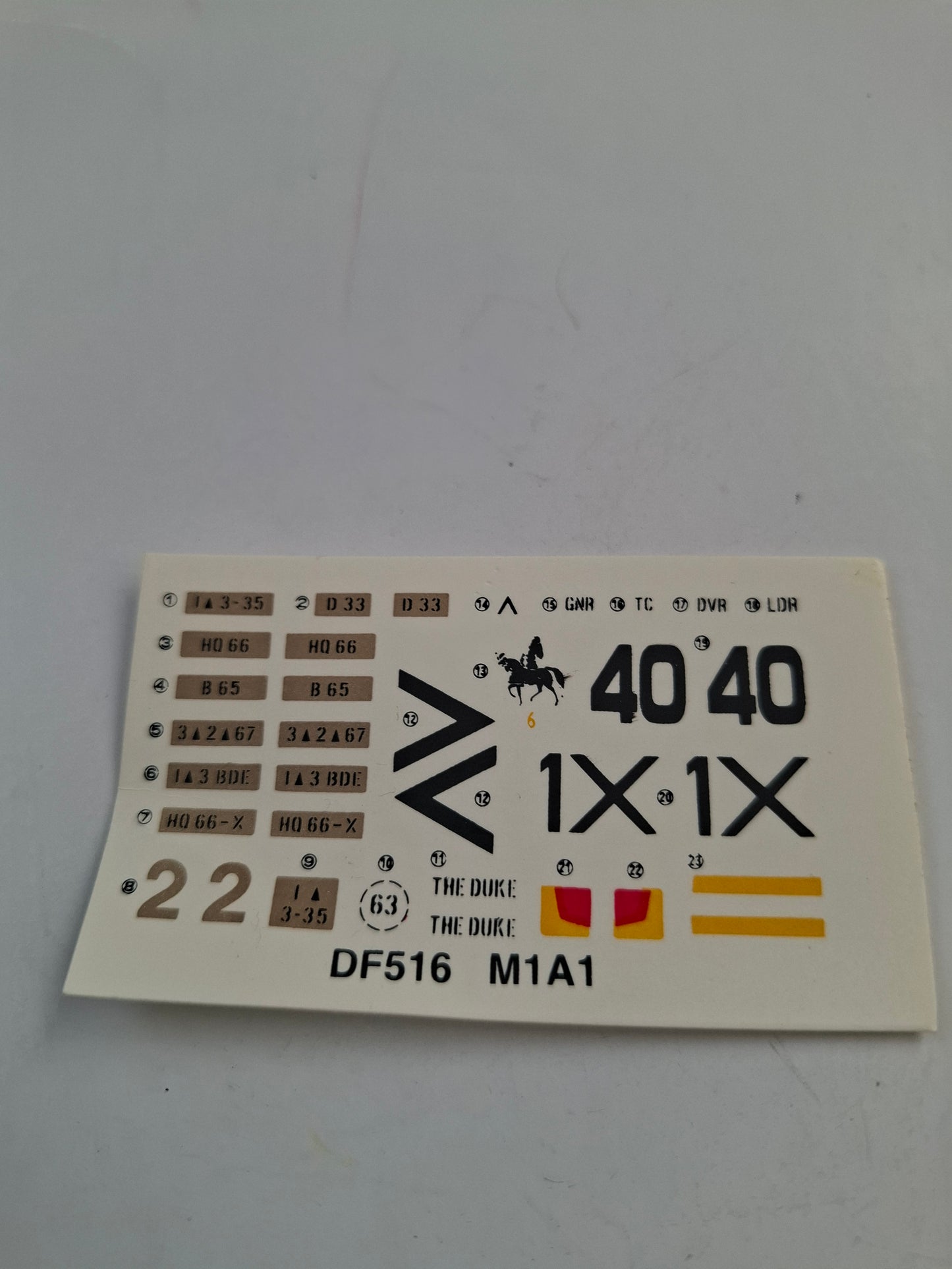 Belamonte 1/48 U.S. M1A1 Abrams Tank Model Kit (#DF516) – Motorized, Opened,