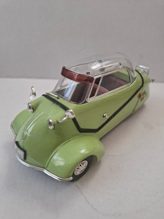 Revell 1:18 Scale Die-Cast Model Car – Messerschmitt KR 200 (Ref. 11725P)