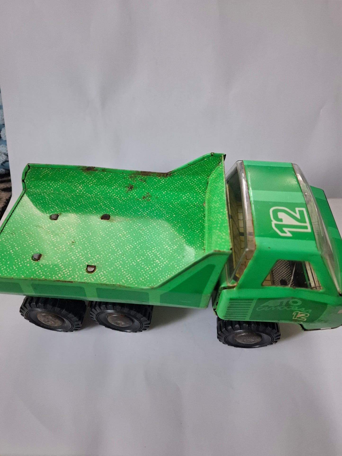 Vintage Big Children's Metal Tin Toy Green Dump truck Ural USSR Nr.12