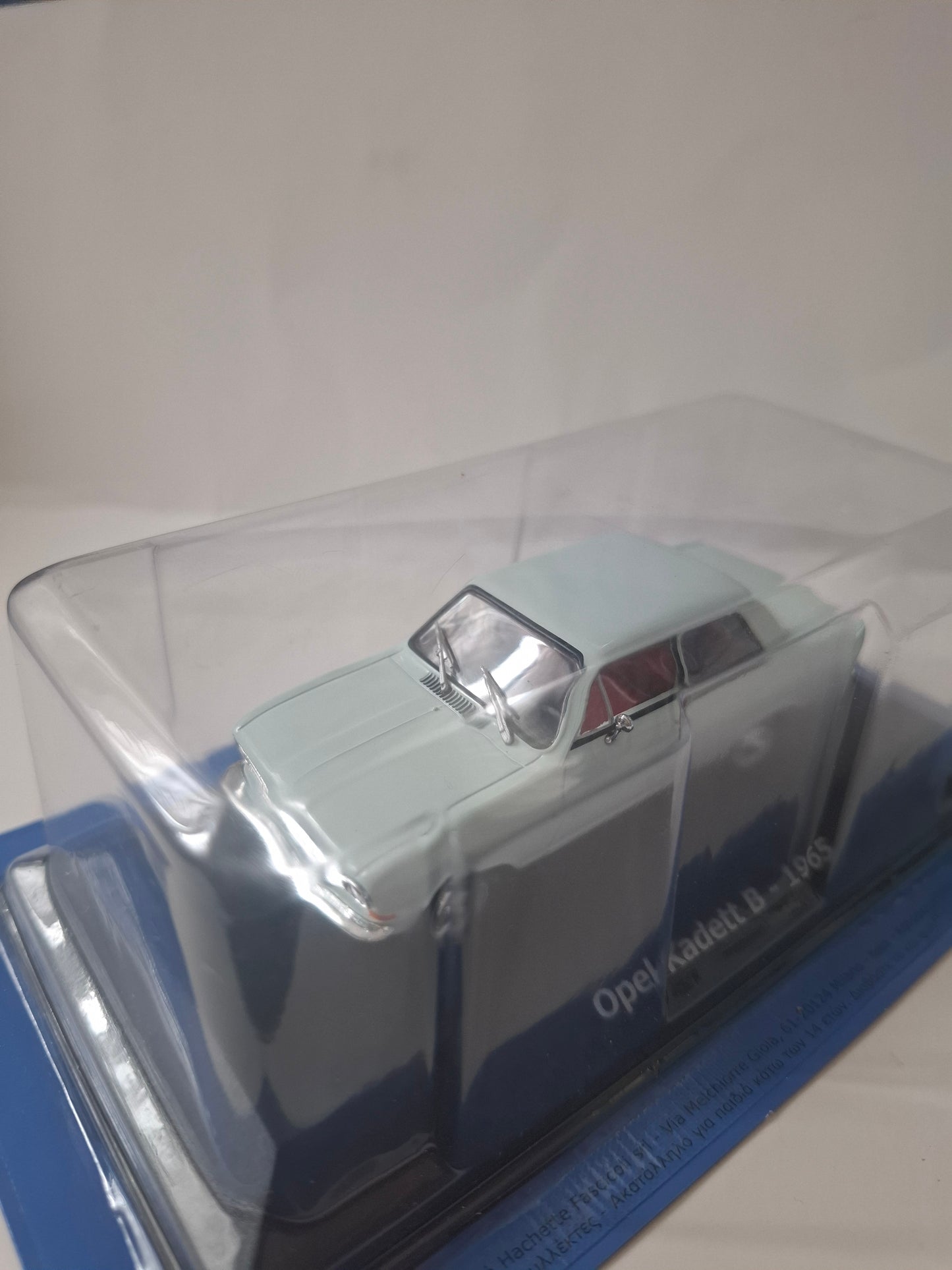 Opel Kadett B 1965 – Hachette 1:43 Die-Cast Model, Blue with Red Interior – Original Plastic Cas