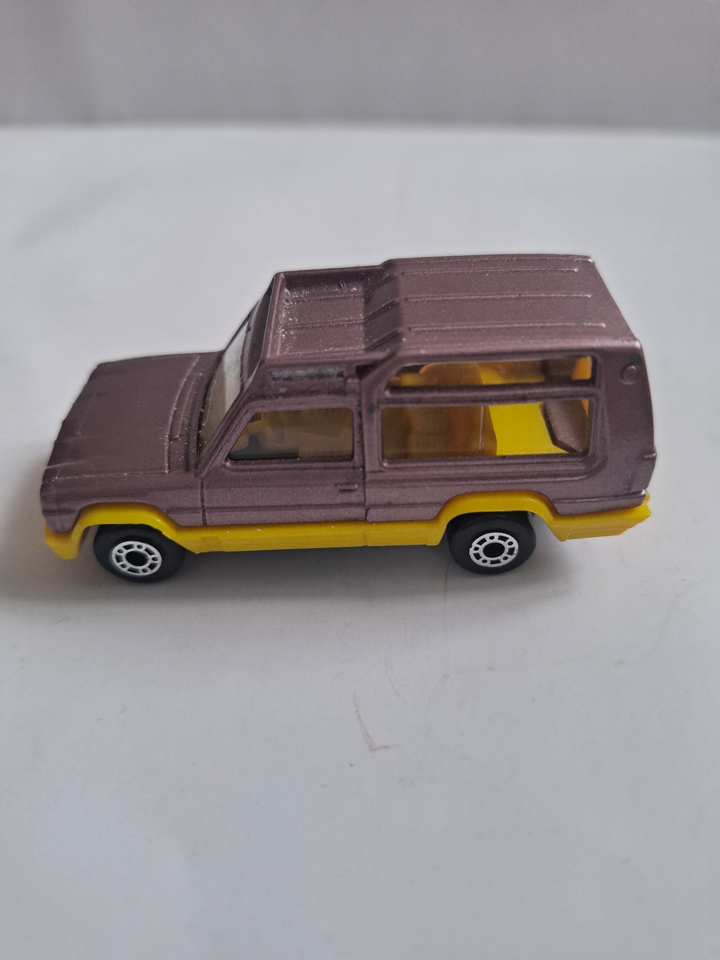 Vintage Matchbox Matra Rancho 1982 with Caravan -Made in Bulgaria