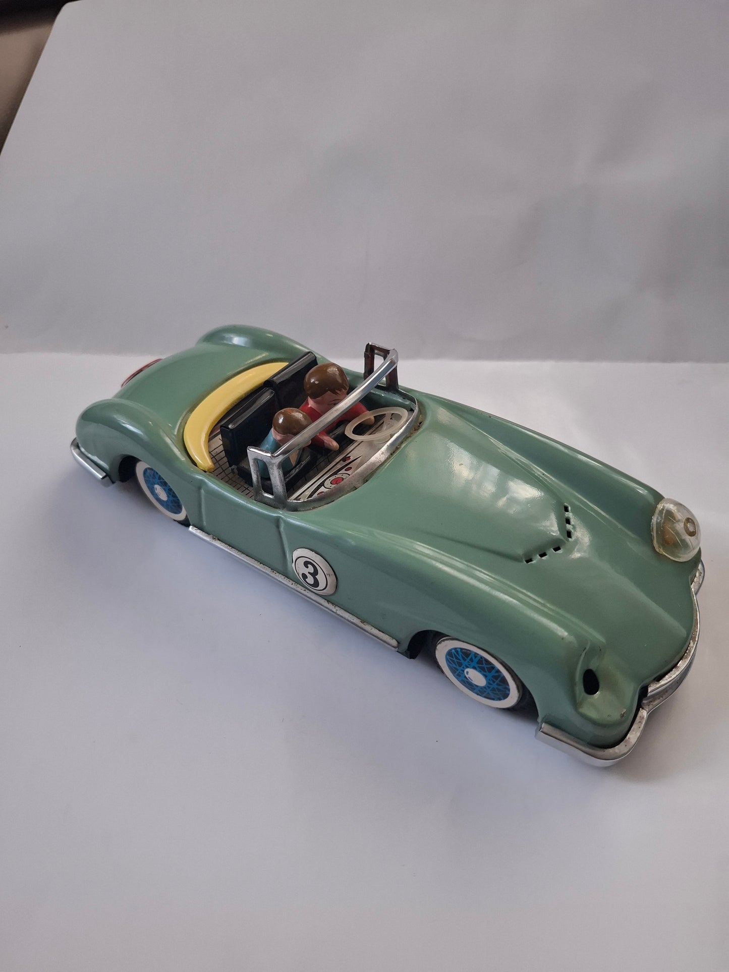 Vintage Racing Car Friction Tin Toy Voiture De Course MF 763 - 1:18 scale- Made In China