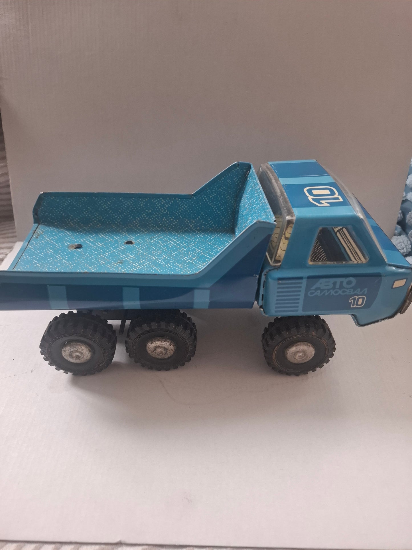 Vintage Big Children's Blue Metal Tin Toy Green Dump truck Ural USSR Nr.10
