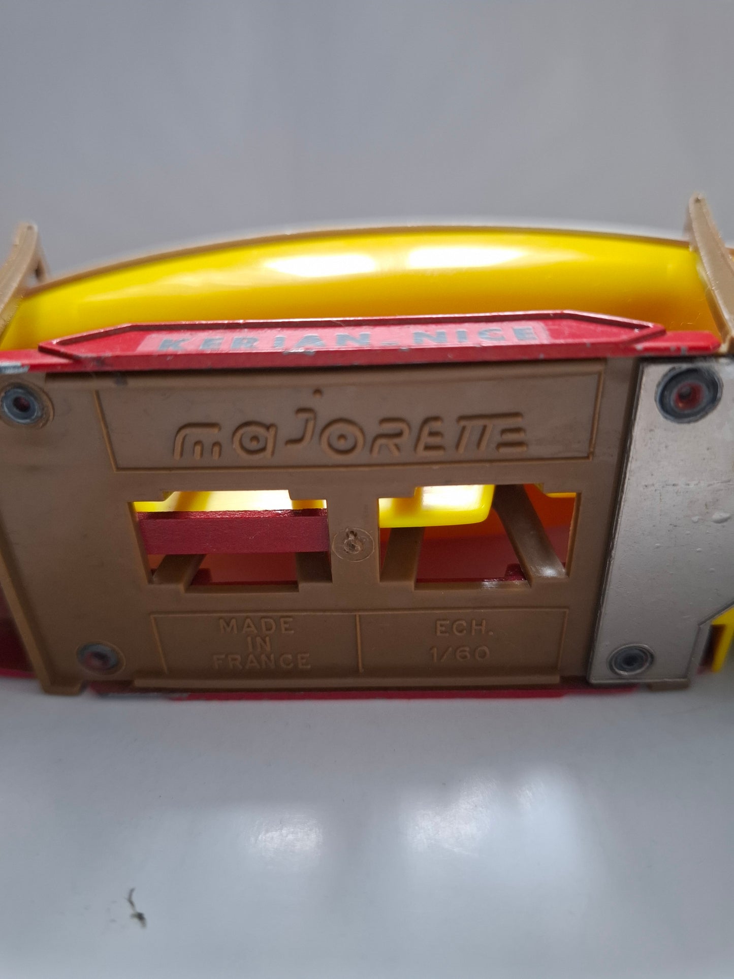 Majorette 1/60 Scania #436 Semi-Trailer Sailboat Holder – Kerian Nice (3000 Series)