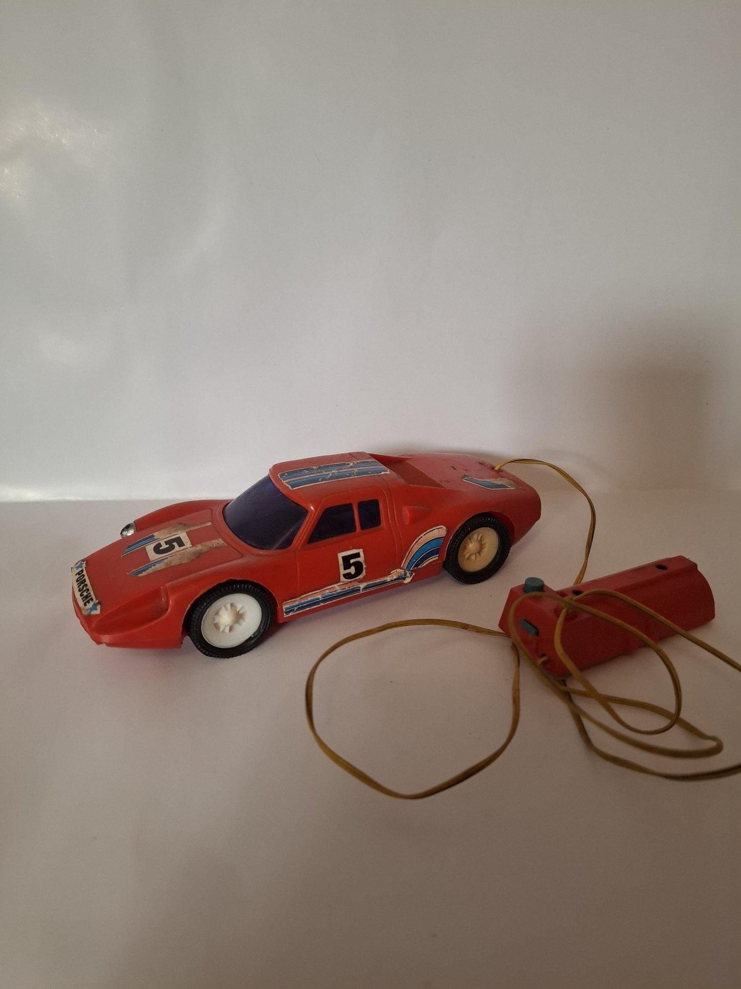 Vintage 80s Porsche 904 GTS Remote Control Car – Rare Restoration Project