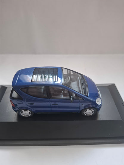 Mercedes-Benz MB Dealer Edition 1:43 W168 A-Class A140 Blue Metallic w/Box