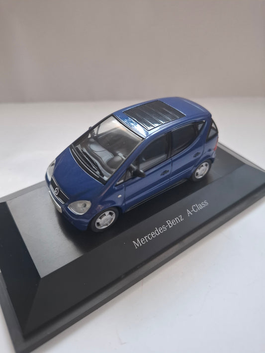 Mercedes-Benz MB Dealer Edition 1:43 W168 A-Class A140 Blue Metallic w/Box