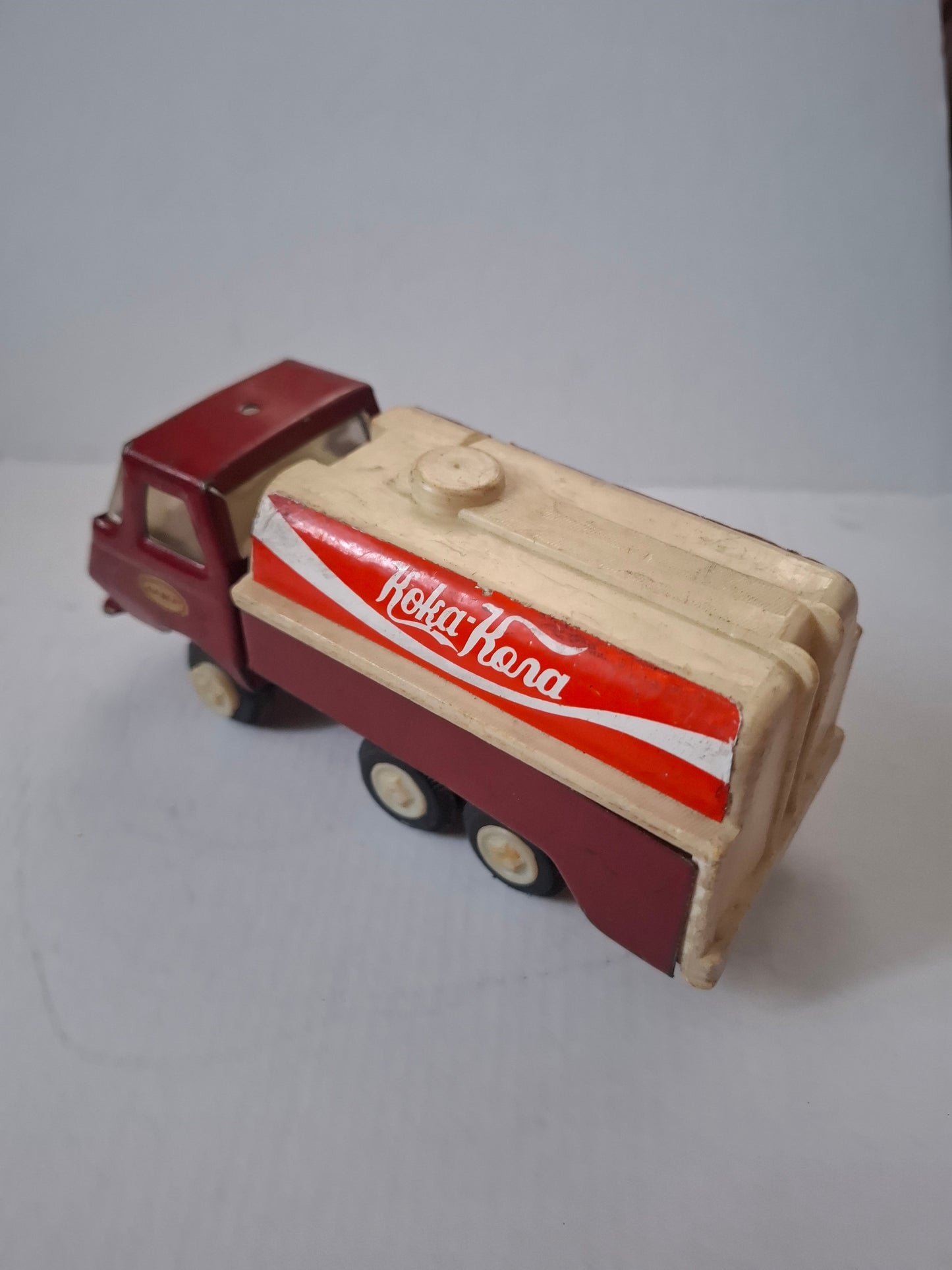 Collectable Tiny Tonka tanker truck Coca-cola: made in Bulgaria - from the 80s