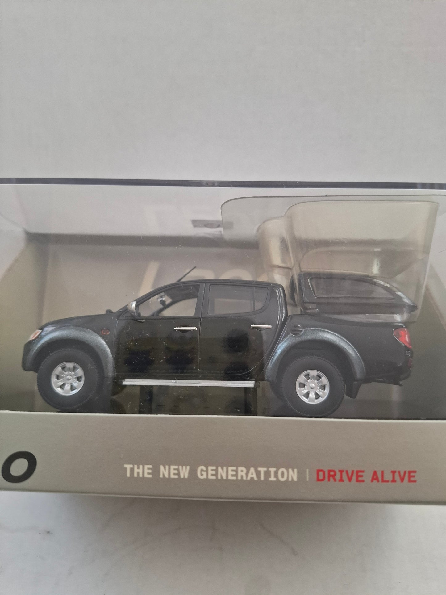 Mitsubishi L200 1:43 Diecast Dealer Model – Black Mica / Grey Mica / Silver Metallic – Like New