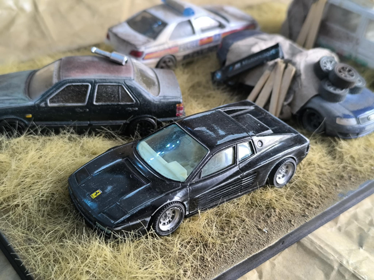Handmade 1:43 Scale Scrap Yard Diorama – Weathered Car Display, Perfect Gift or DIY Project
