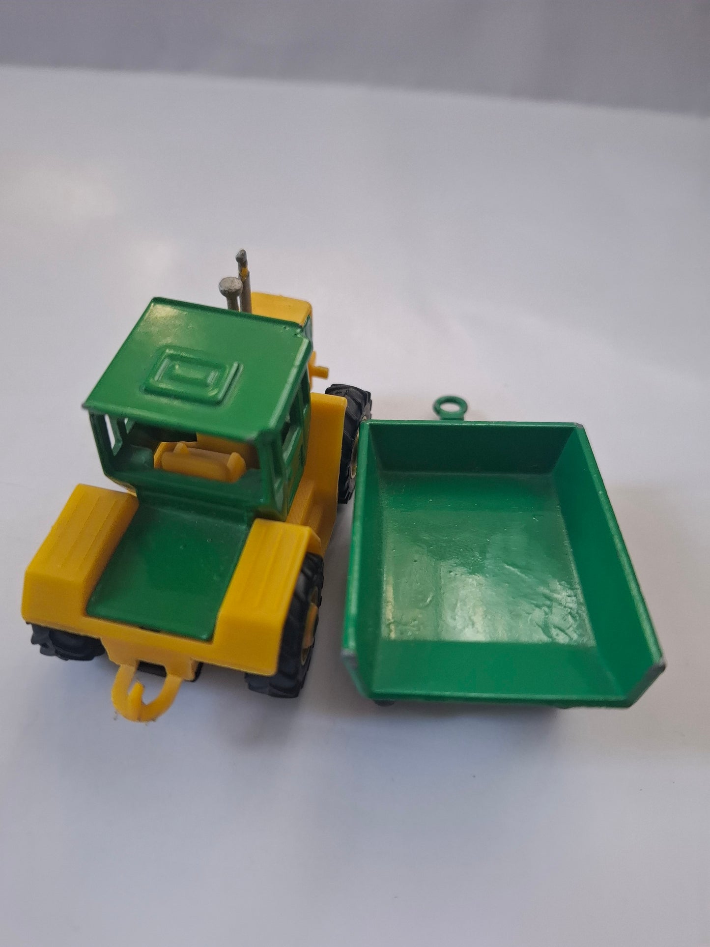Vintage Matchbox Set – Mercedes MB 1600 Turbo Trac & Green Lesney No. 51 Trailer