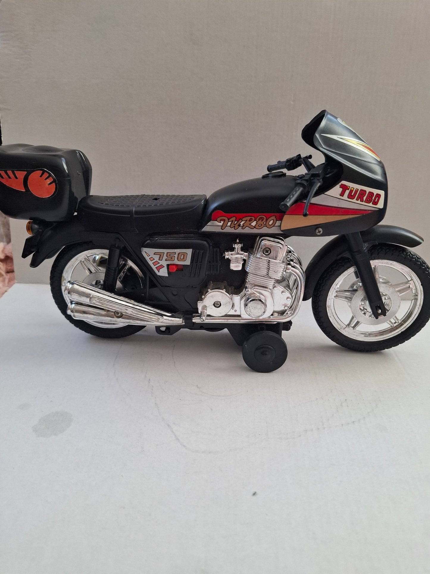 Vintage Star Toys Honda CB 750 Battery-Operated Motorcycle Motorbike Model
