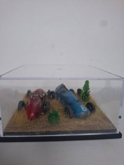 Handmade 1:43 Scale Ferrari F1 500 F2 Diorama Display, Vintage Model Car Scene, Unique Gift for Car Enthusiast, Man Cave Decor