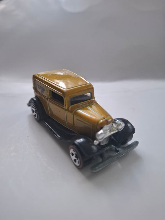 Vintage Hot Wheels Redline ’32 Ford Delivery – Gold 1988 Malaysia Die-Cast Van