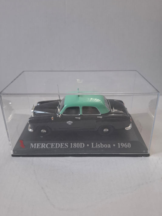 1:43 Mercedes 180D Lisbon Taxi 1960 – IXO/Altaya World Taxi Series – Used Good