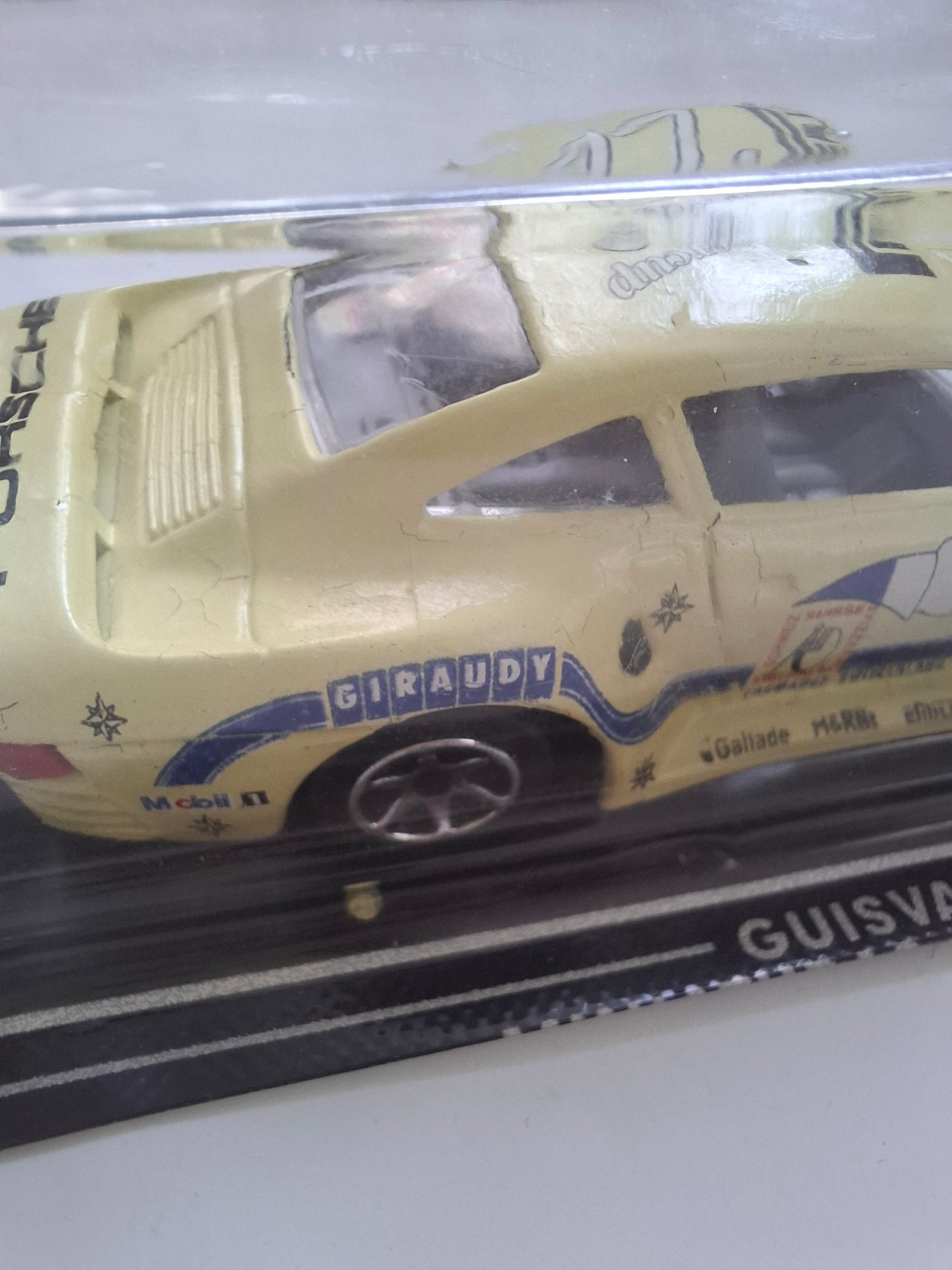 Vintage Guisval Porsche 959 #22 – 1:43 Beige Diecast Model with Original Box (Aged Paint)