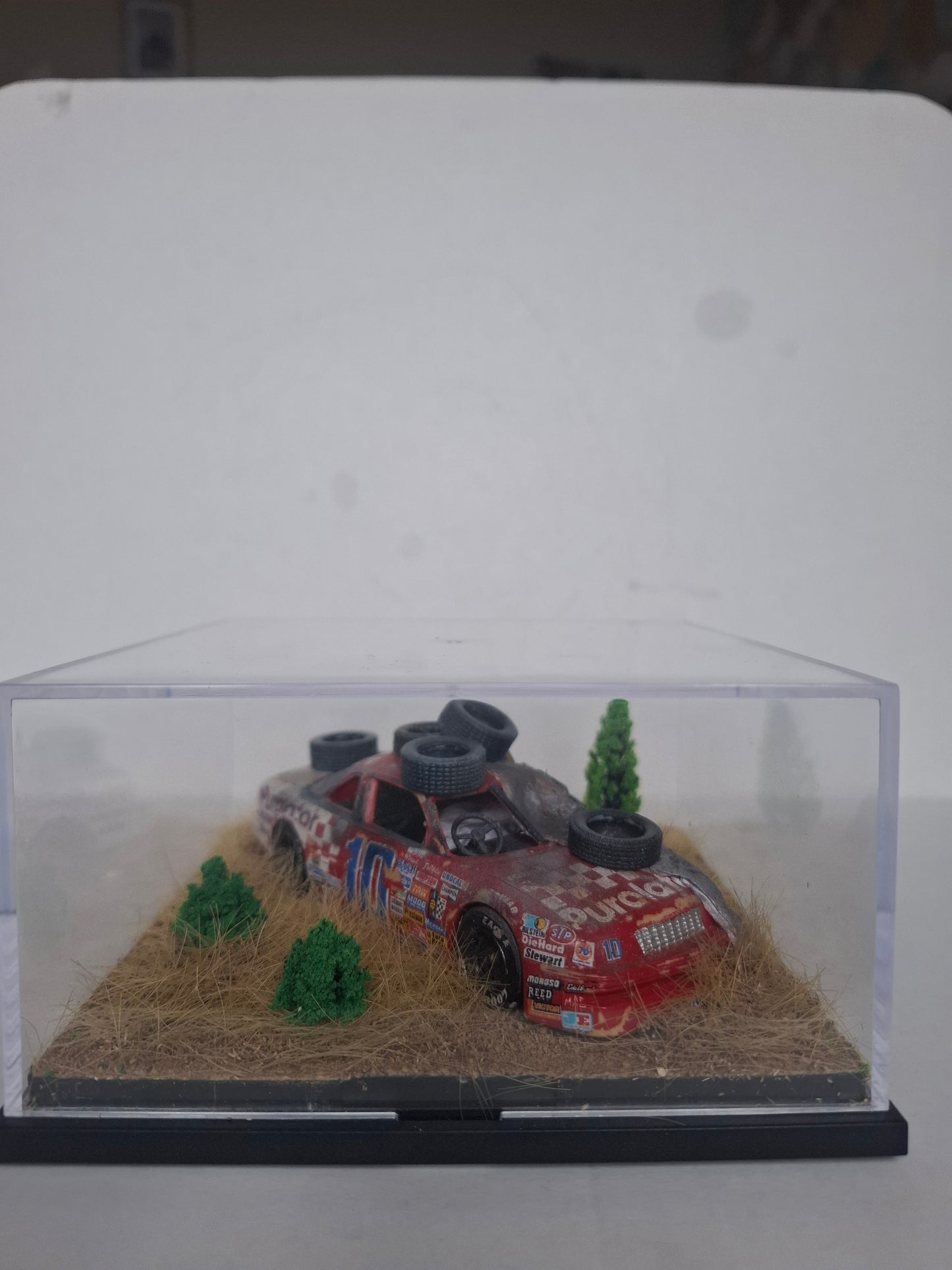 Handmade 1:43 Scale Diorama: Derrike Cope's 1990 Daytona 500 Winner | #10 Purolator Chevy Lumina Diecast Model in Acrylic Display Case