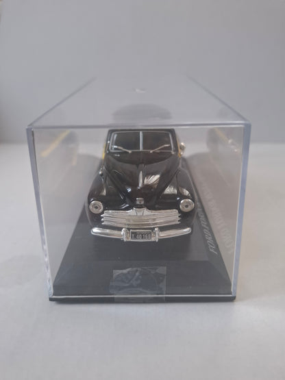 1:43 Ford Fordor Sedan 1947 Istanbul Taxi – IXO/Altaya World Taxi – Display Model – Used Good