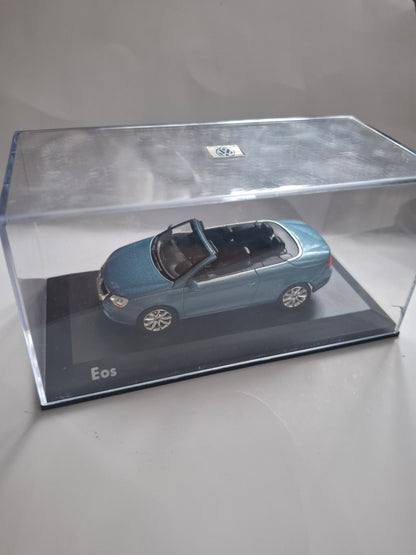 NOREV 1:43 VW Eos Cabriolet – Blue Metallic Dealer Model with Hardtop – Die-Cast Collectible